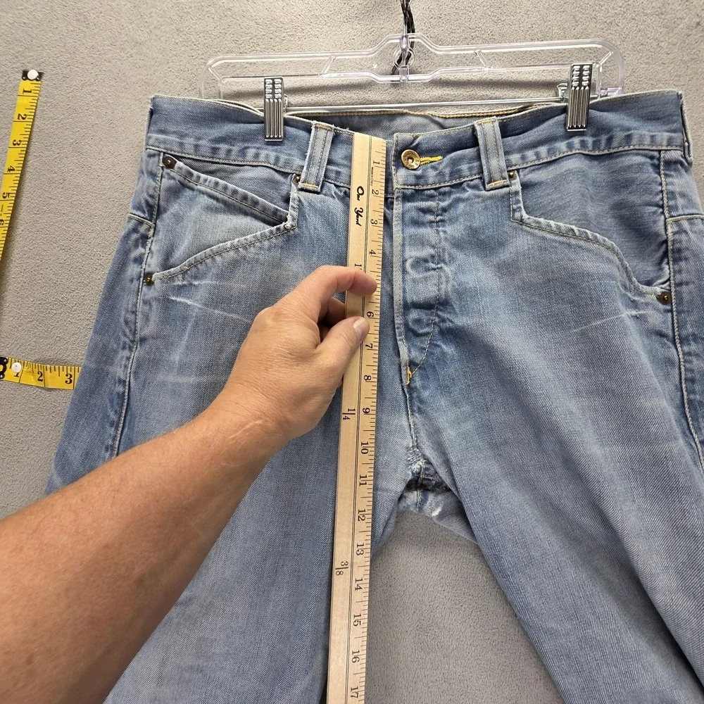 VTG Levis Engineered Jeans Mens Blue Twisted Flap Pockets Altered Hem Fits 34x25
